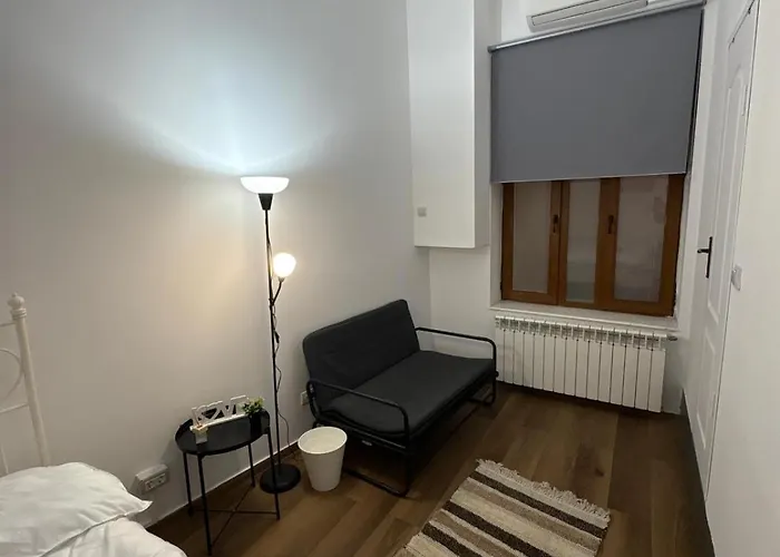 Romana Konukevi 3*