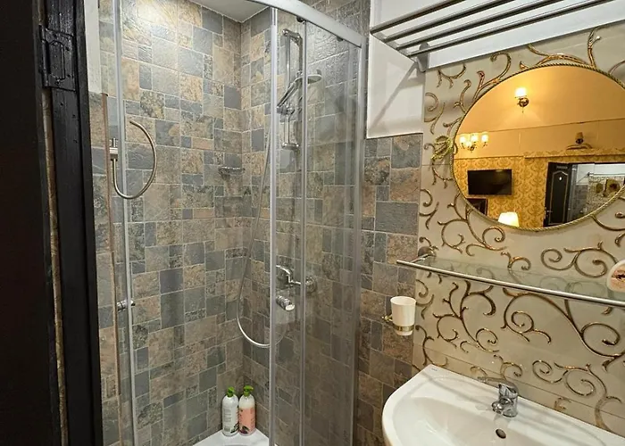 Casa de hóspedes Romana 3*